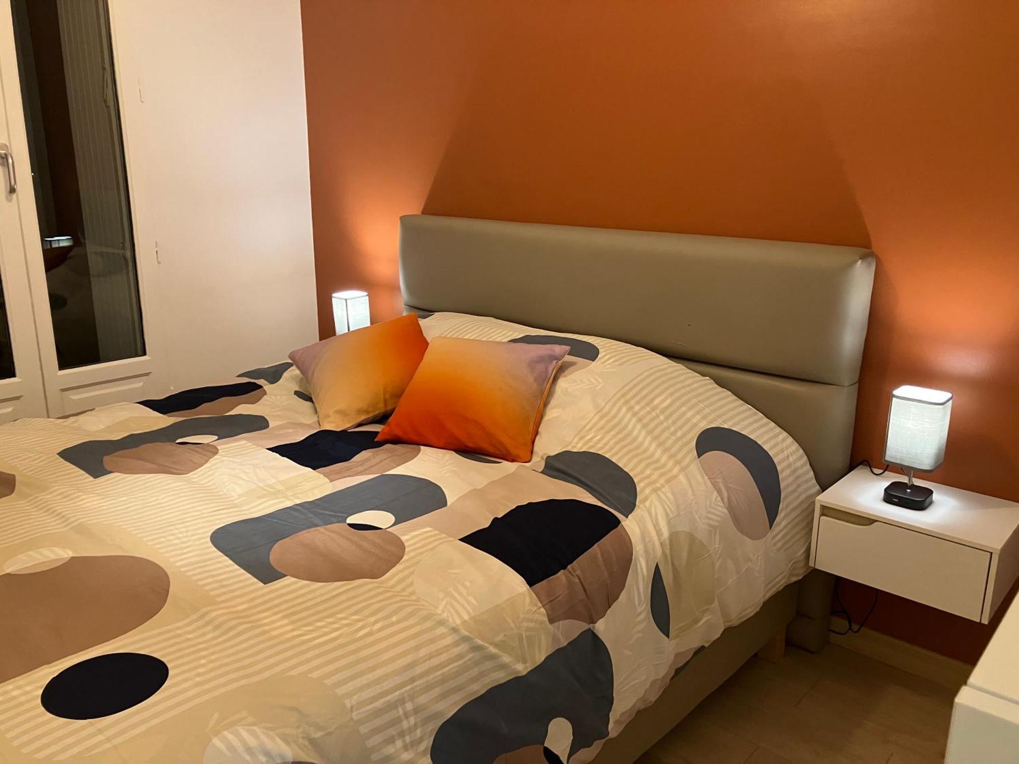 Appartement Avec Parking & Linge Inclus & Local Velos Blois Luaran gambar