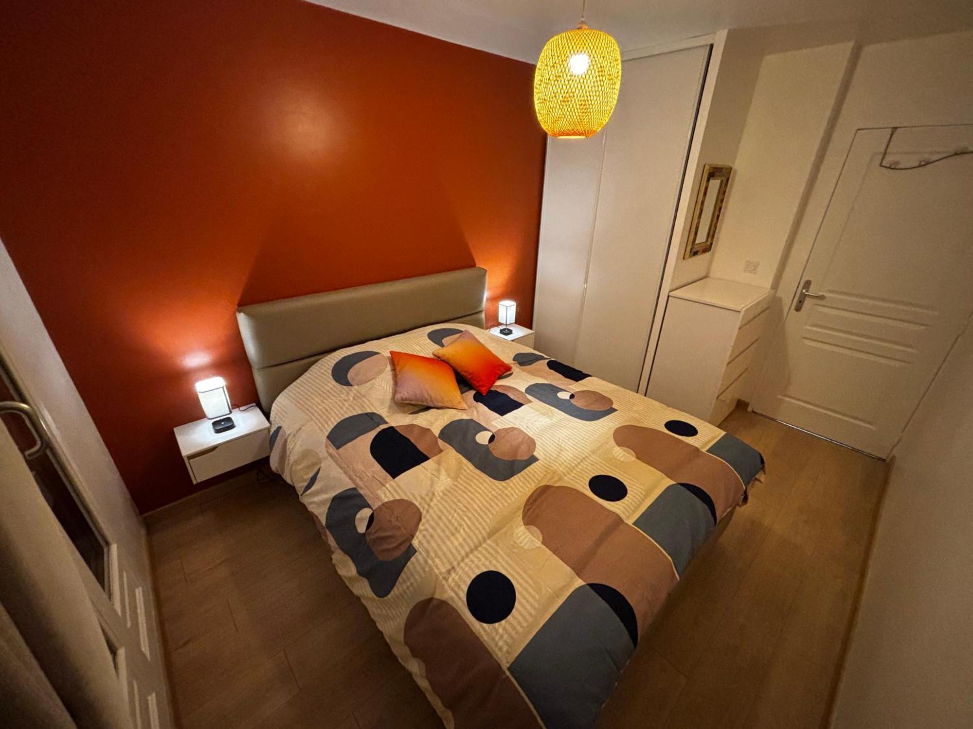 Appartement Avec Parking & Linge Inclus & Local Velos Blois Luaran gambar